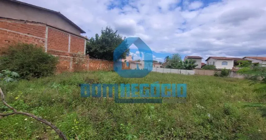 Terreno à venda no JK II, Governador Valadares 