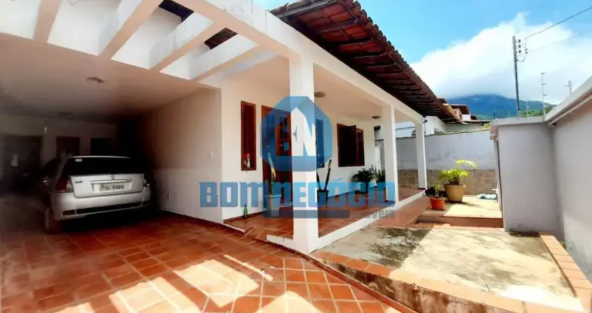 Casa com 3 quartos à venda no Elvamar, Governador Valadares 