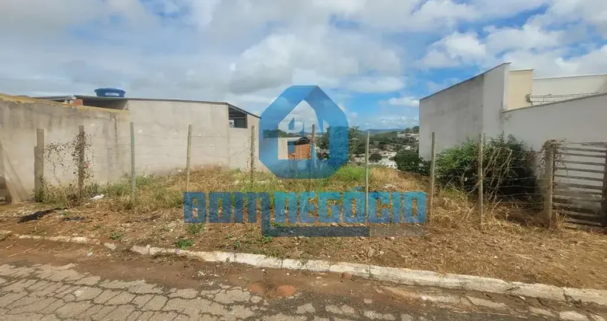 Lote à venda com ótima topografia e documentado, NO BAIRRO AZTECA, GOVERNADOR VALADARES - MG