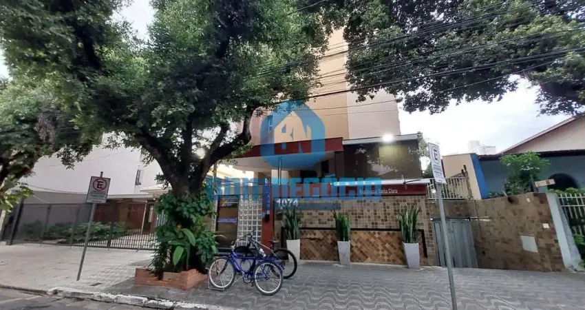 APARTAMENTO COM 4 QUARTOS DISPONIVEL NO CENTRO DE GOVERNADOR VALADARES
