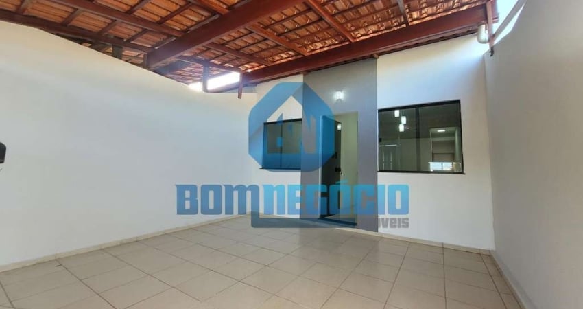 Casa com 2 dormitórios à venda, CASTANHEIRAS, GOVERNADOR VALADARES - MG