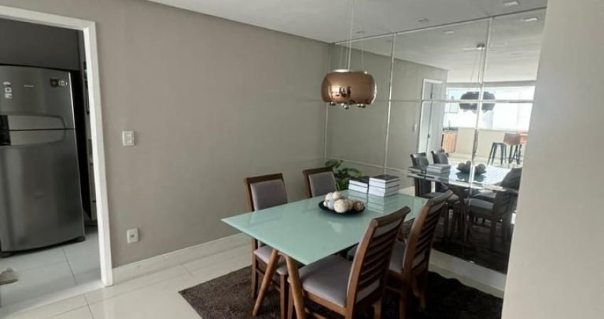 Apartamento a venda três quartos amplo na Vitória  Salvador Bahia