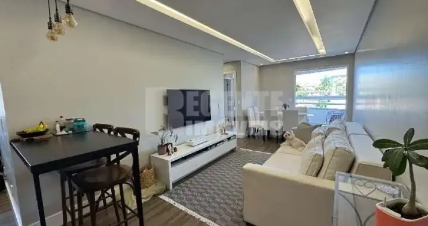 Apartamento à venda no bairro Carvoeira em Florianópolis