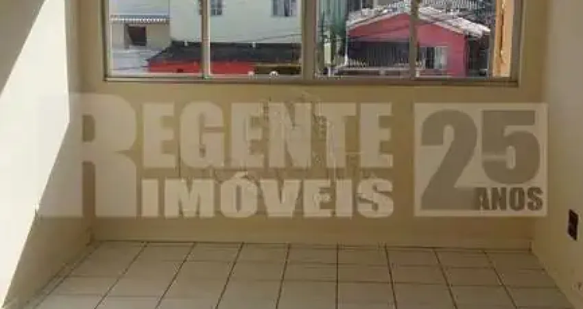 Apartamento  à venda no bairro Capoeiras em Florianópolis