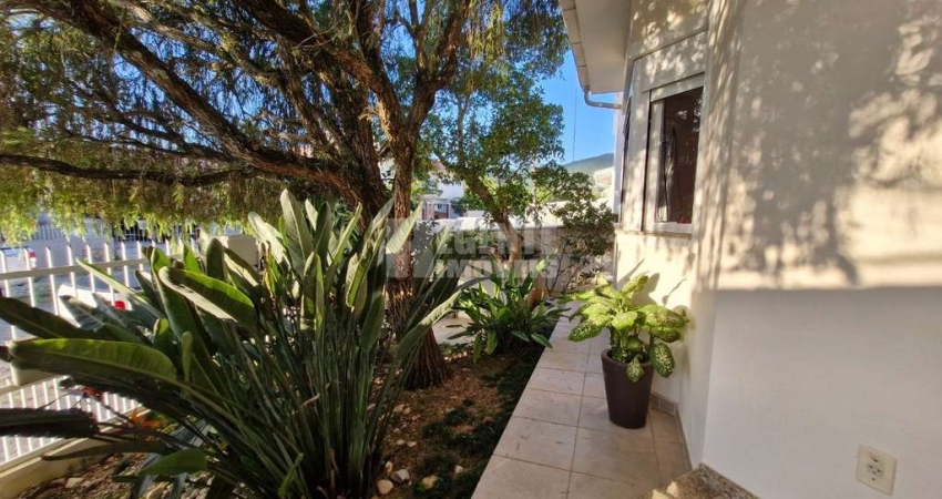 Casa com 4 quartos à venda na Avenida Deputado Protógenes Vieira, 66, Santa Mônica, Florianópolis