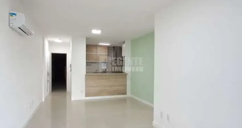 Belo Apartamento em excelente estado/super bem localizado