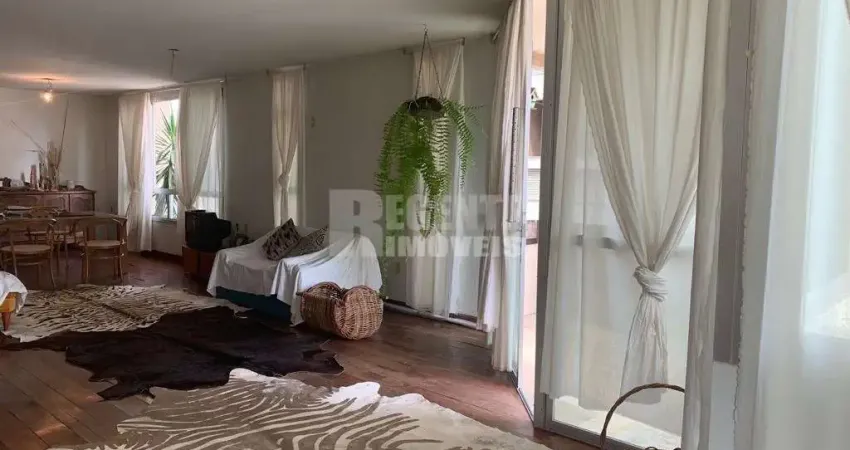 Excelente apartamento 3 dormitórios no centro em Florianópolis SC