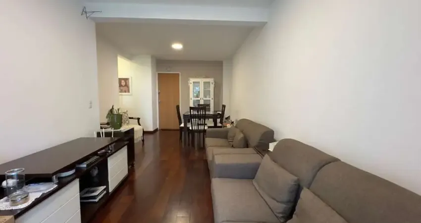 Apartamento à venda no bairro Trindade em Florianópolis