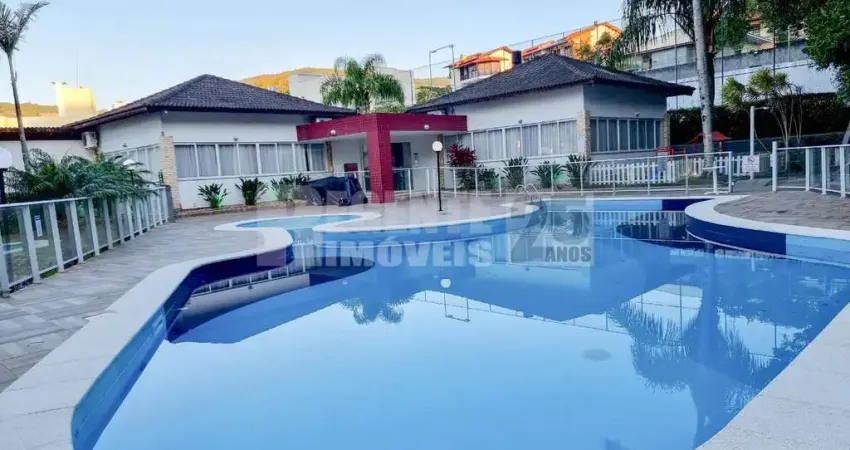 Apartamento com 3 quartos à venda no bairro Córrego Grande em Florianópolis