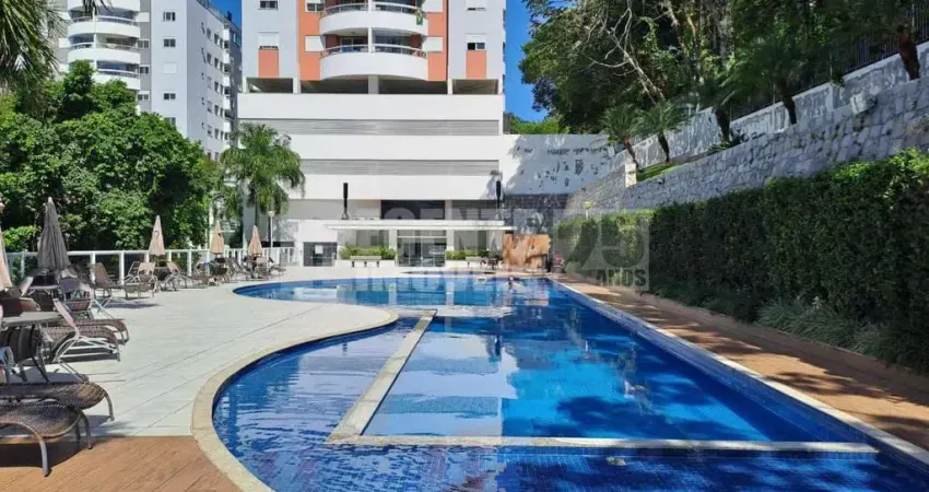 Apartamento à venda de 3 dormitórios com 2 garagens no bairro Pantanal em Florianópolis