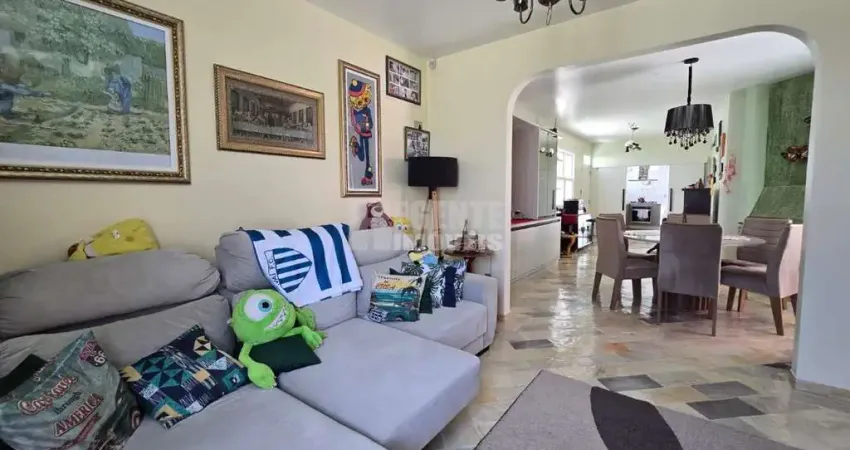 Caso com 3 dormitórios no bairro santa mônica em florianópolus.