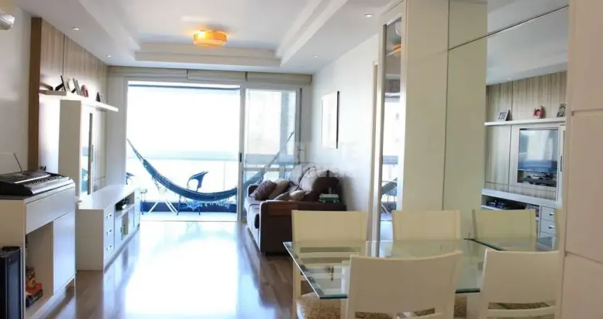 Apartamento à venda no bairro Parque São Jorge em Florianópolis