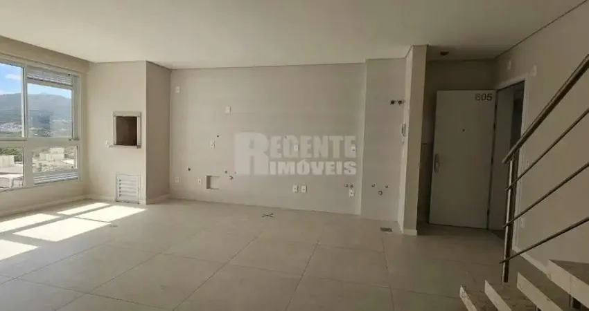 Cobertura duplex na trindade  com  tres quartos sendo uma suite, bwc social  e duas vagas de garaem e hobby box