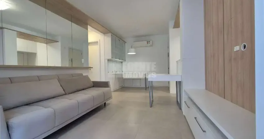 Apartamento com 2 suítes para venda no bairro trindade em florianópolis.
