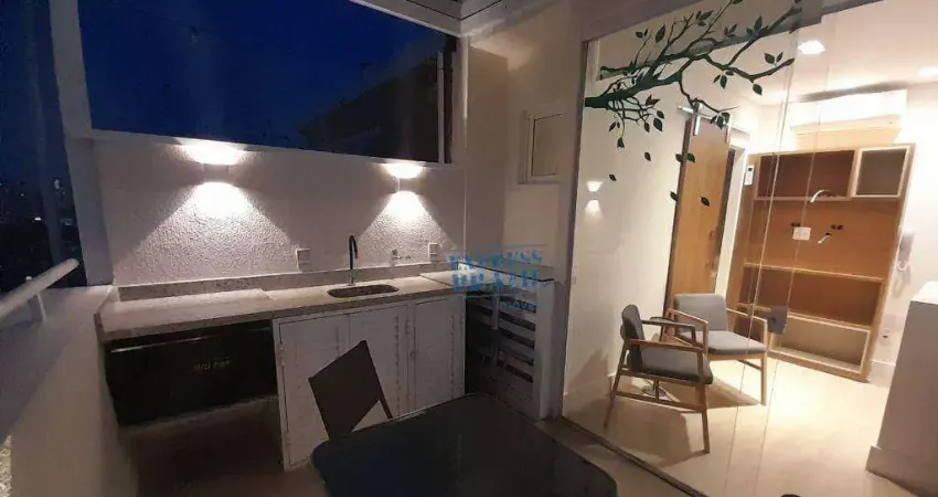 OPORTUNIDADE! Apartamento Cobertura com churrasqueira - totalmente mobiliada - só trazer as malas - miolo do Campo Belo - Agende sua Visita!!
