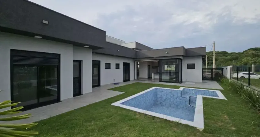 Casa de luxo com 3 suítes no Swiss Park, Campinas-SP: 220m², 2 salas, 4 vagas. Venha conhecer!