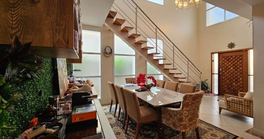 Imperdível Casa em Condomínio de Luxo com 3 Suites e 320m² na Vila Hollândia em Campinas-SP!
