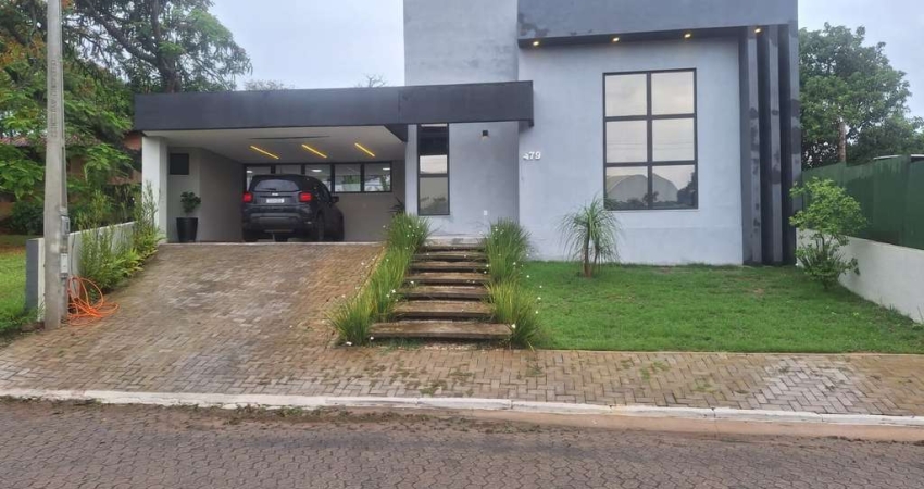 Casa em Condomínio à Venda em Sumaré-SP, bairro Estância Árvore da Vida: 3 quartos, 1 suíte, 3 salas, 3 banheiros, 4 vagas, 160m². Pegamos Veiculos