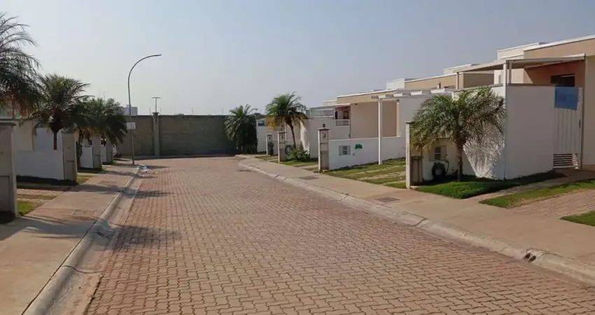 Casa em Condomínio à Venda em Paulínia-SP, Bairro Saltinho: 3 Quartos, 1 Suíte, 2 Salas, 2 Banheiros, 4 Vagas, 112m²!