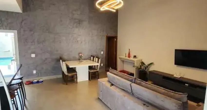 Casa em Condomínio à Venda em Hortolândia-SP, Parque Ortolândia: 3 Quartos, 1 Suíte, 3 Salas, 3 Banheiros, 4 Vagas e 145m².