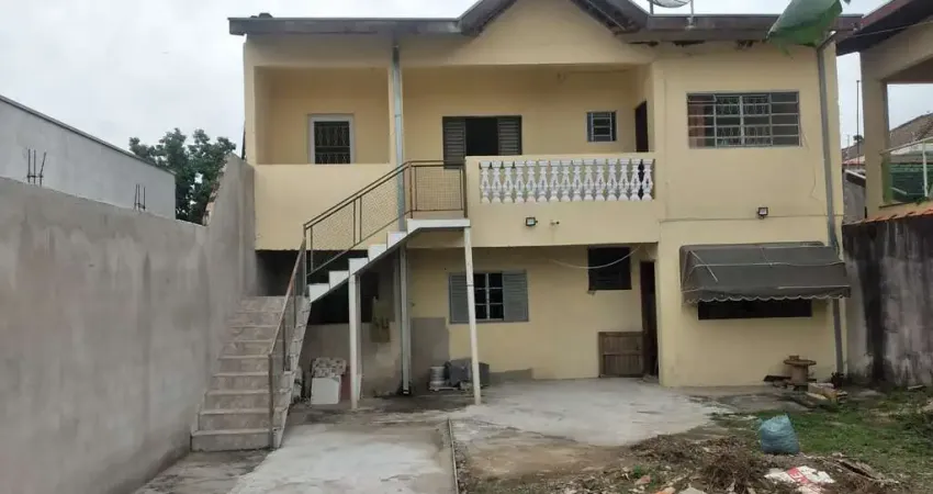 Casa Sobrado 107m2 4 Dorms 2 Banheiros, 2 Salas, 3 Vagas, Quintal Grande, Terreno 250m2, São 2 Casas térrea e 1º andar.