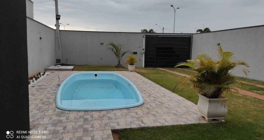 Imperdível! Casa à venda em Nova Odessa-SP, Jardim Monte das Oliveiras: 2 quartos, 2 salas, 2 banheiros, 5 vagas de garagem, 90,00m².