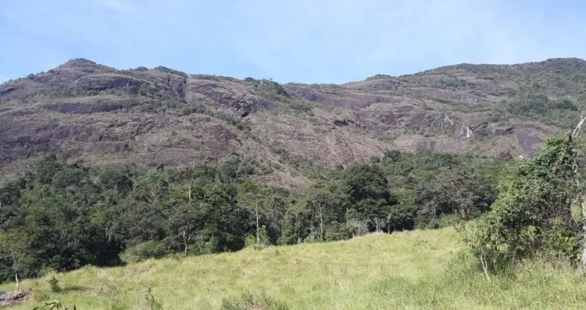 Área 90.000m2 jazida de granito exótico tipo exportação c/ registro no dnpm, venda ou troca em imóveis, solo e sub solo.