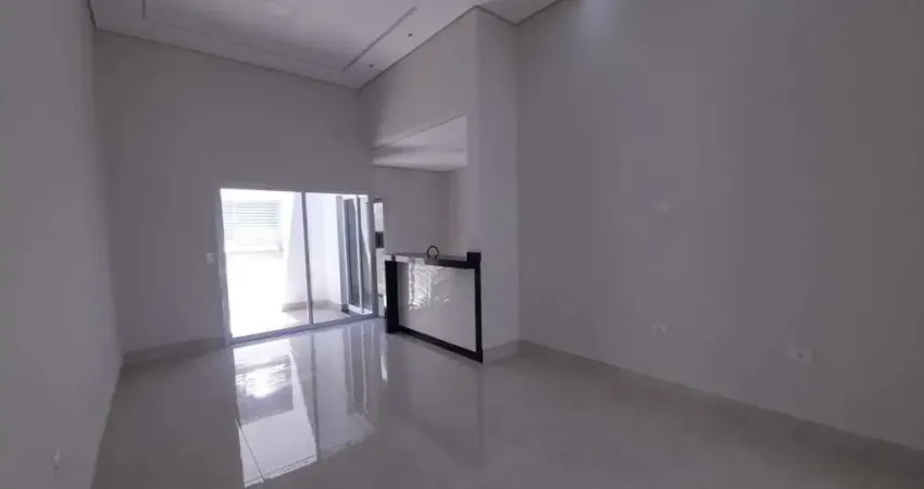 Casa Nova 120m2, 3 Dormitórios, 1 Suíte, Garagem para 2 Carros, Área Gourmet com Churrasqueira, Acabamento em Porcelanato, Ótima Localização