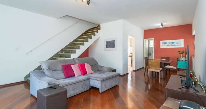 Sobrado 150m2, 3 Dormitórios, 1 Suíte, 3 Vagas, Lavabo, Jardim, Ótima Localização