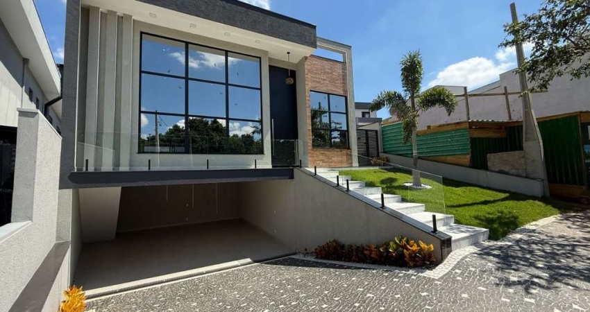 Casa de Luxo no Swiss Park: 3 quartos, 3 suítes, 3 salas, 4 banheiros, 4 vagas, 274m² em Campinas-SP. Venha Conhecer!