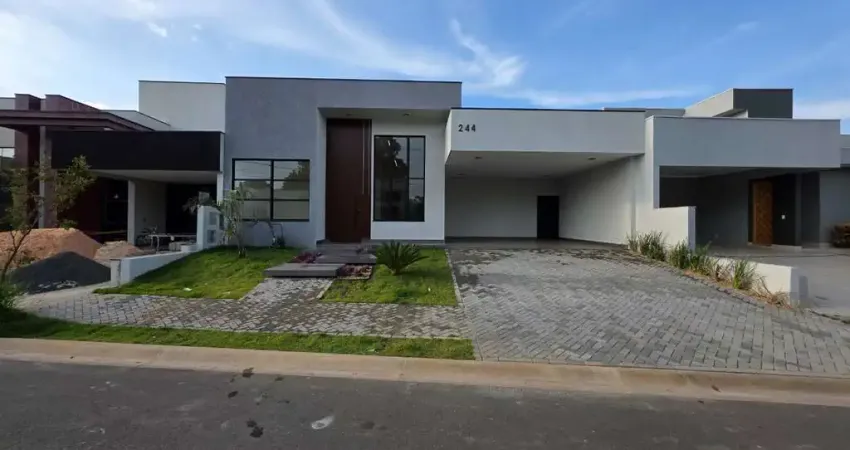 Casa de alto padrão em condomínio à venda em Monte Mor-SP, bairro Monterrey: 3 quartos, 1 suíte, 3 salas, 2 banheiros, 4 vagas, 160,69m².