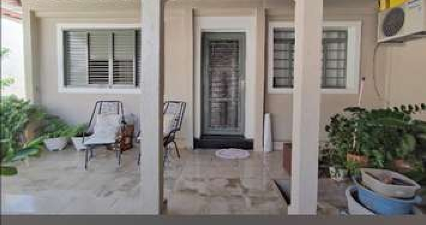 Imperdível oportunidade: Casa comercial à venda ou locação na Vila Santana, Sumaré-SP! 2 quartos, 1 suíte, 2 salas, 2 banheiros, 1 vaga, 120m².