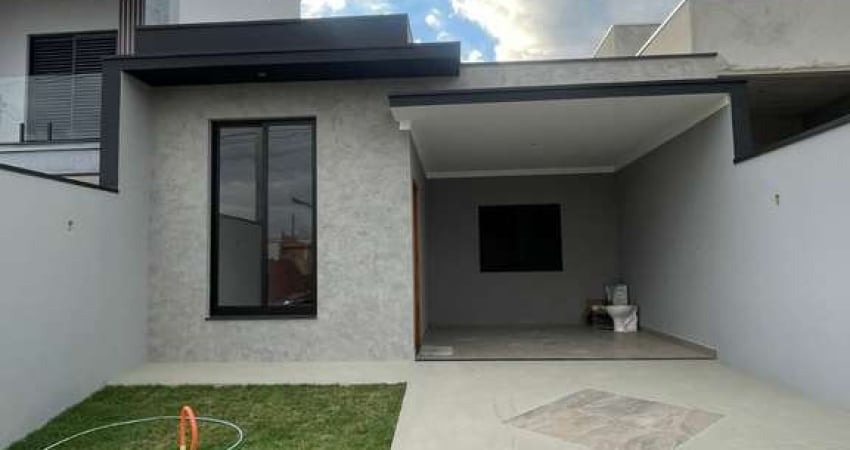 Casa em Condomínio à Venda em Tatuí-SP, Vila Doutor Laurindo: 2 Quartos, 1 Suíte, 1 Sala, 2 Banheiros, 2 Vagas, 100m².