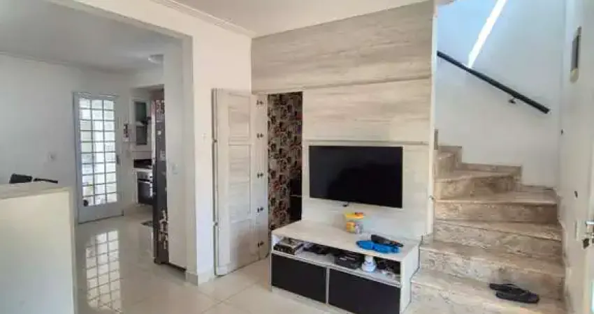 Casa em condomínio à venda no jardim interlagos, hortolândia-sp: 2 quartos, 2 salas, 1 banheiro, 1 vaga - 64m².