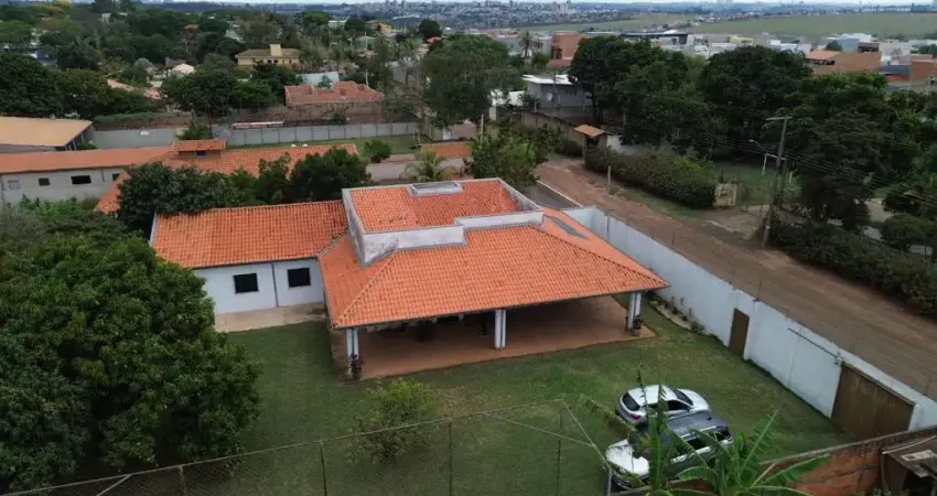 Chácara à venda em hortolândia-sp, bairro chácara recreio alvorada: 3 quartos, 1 suíte, 3 salas, 3 banheiros, 10 vagas, 288,69m².