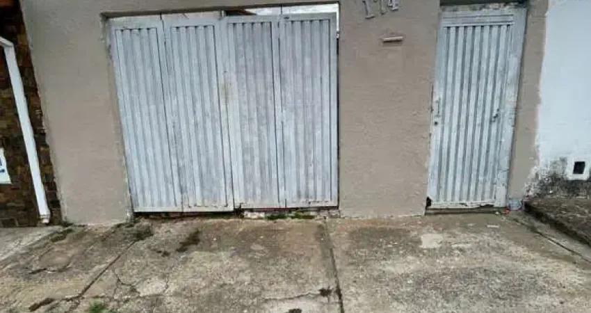 Imperdível oportunidade de compra: casa à venda em tatuí-sp, no jardim thomaz guedes, com 2 quartos, 1 banheiro e 1 vaga de garagem!