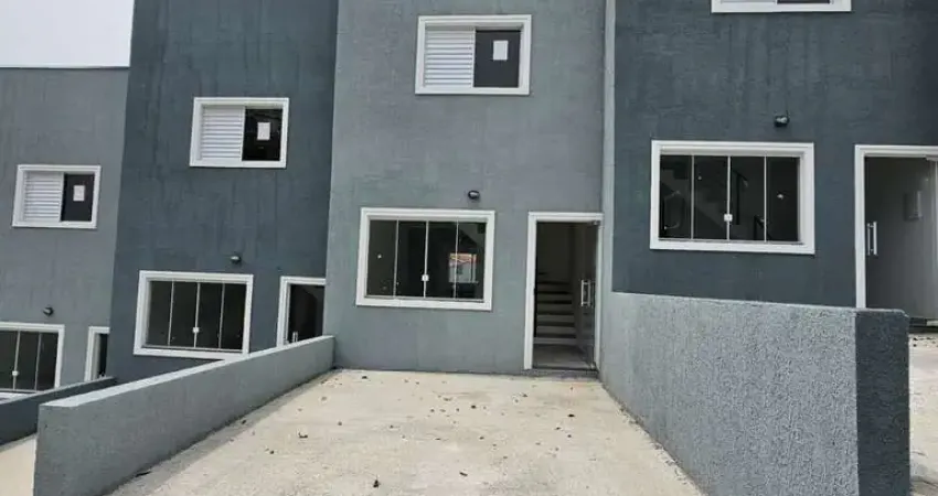 Casa em condomínio à venda em santa branca-sp, jardim olímpia: 2 quartos, 1 sala, 2 banheiros, 1 vaga de garagem, 68m² de área