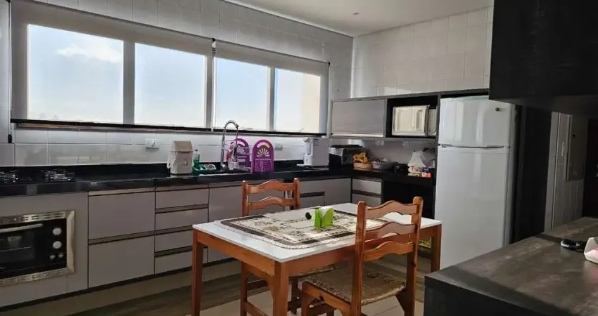 Apartamento à venda em localização privilegiada: 2 quartos, 1 suíte, 3 salas, 3 banheiros, 1 vaga, 180m² - Imperdível!