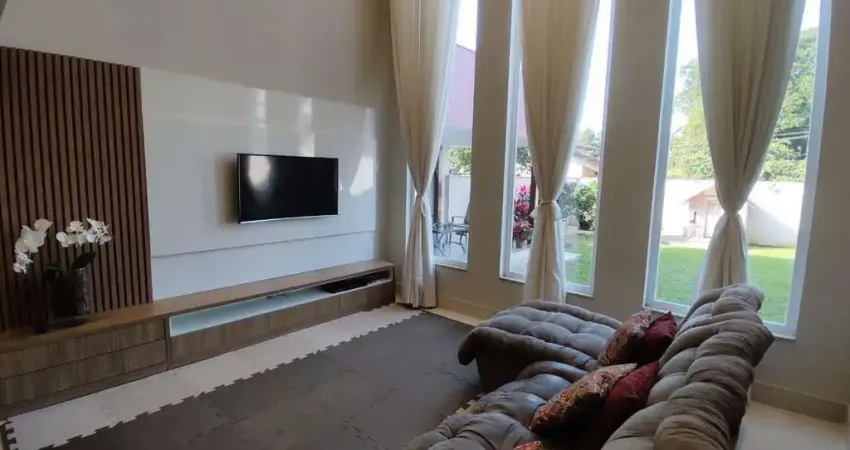 Casa para Venda em Joinville, Nova Brasília, 3 dormitórios, 1 suíte, 2 banheiros, 2 vagas