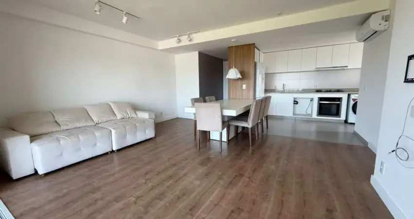 Apartamento para Venda em Joinville, Costa e Silva, 3 dormitórios, 1 suíte, 2 banheiros, 3 vagas