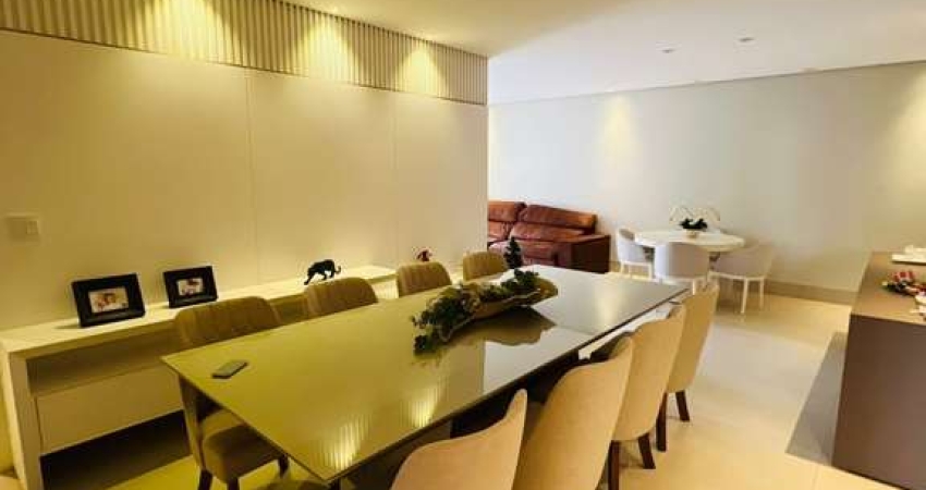 Apartamento de Alto Padrão à Venda no Centro – 210m², 3 Suítes