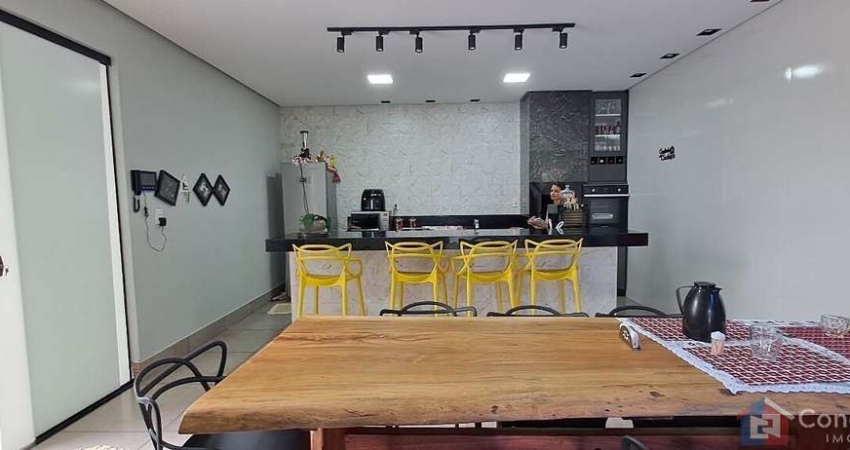 Casa com 3 quartos à venda na Rua Luzia Gonçalves de Souza, Residencial Barreiro, Patos de Minas