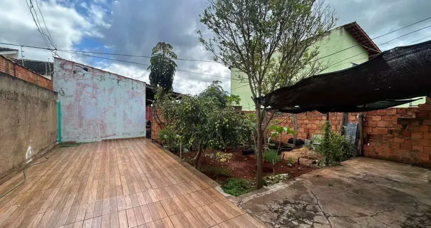 Casa à Venda no Bairro Nossa Senhora de Fátima em Patos de Minas-MG