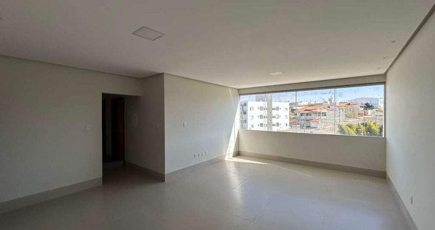 Apartamento Alto Padrão  à venda na Av Padre Almir, bairro Sobradinho