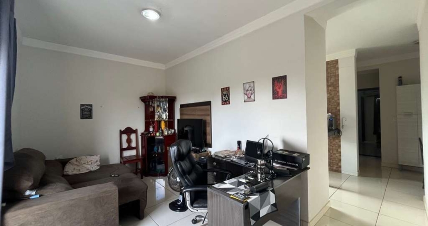 Apartamento com Suíte à Venda no Bairro Laranjeiras em Patos de Minas-MG   Imóvel com 2 Quartos, 69m² e Localização Tranquila em Patos de Minas