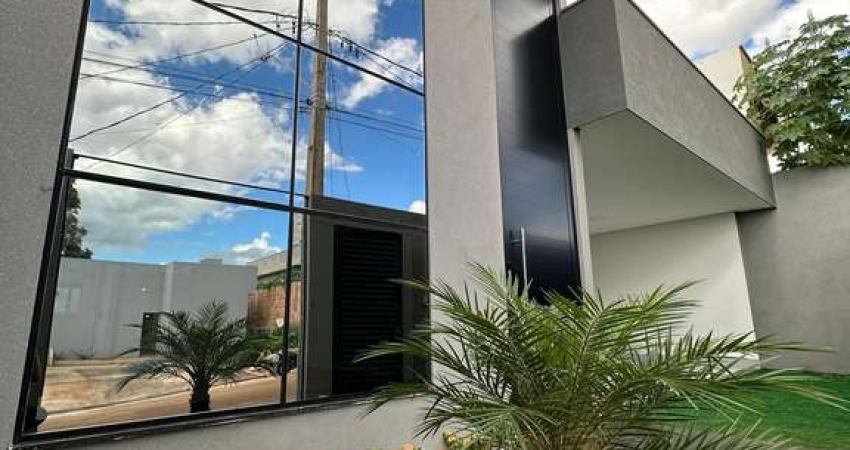 Casa à Venda com Piscina Aquecida – Parque do Sabiá, Patos de Minas-MG