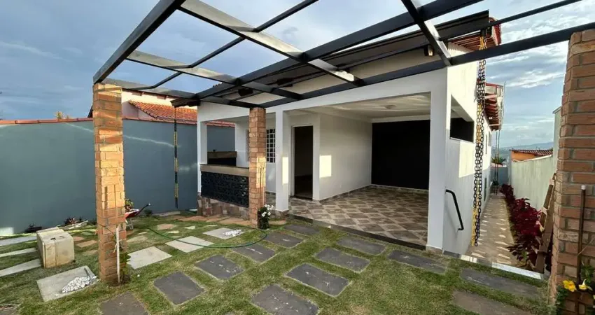 Casa à para locação no Bairro Nossa Senhora de Fátima – 222m², 3 Quartos, Suíte e Área Gourmet | Patos de Minas