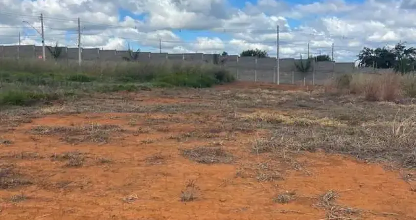 Terreno à venda no Alto da Serra, Patos de Minas 
