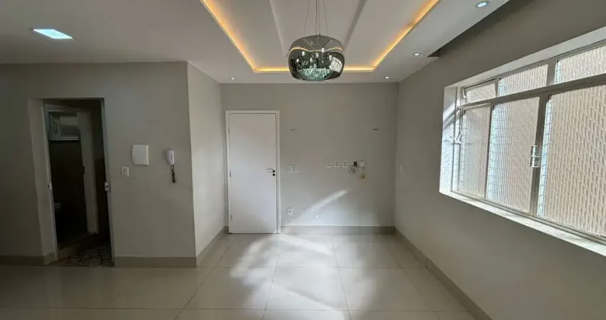 Apartamento para Locação no Centro de Patos de Minas-MG – 03 Quartos, 01 Suíte! Oportunidade de morar no coração da cidade com conforto e praticidade