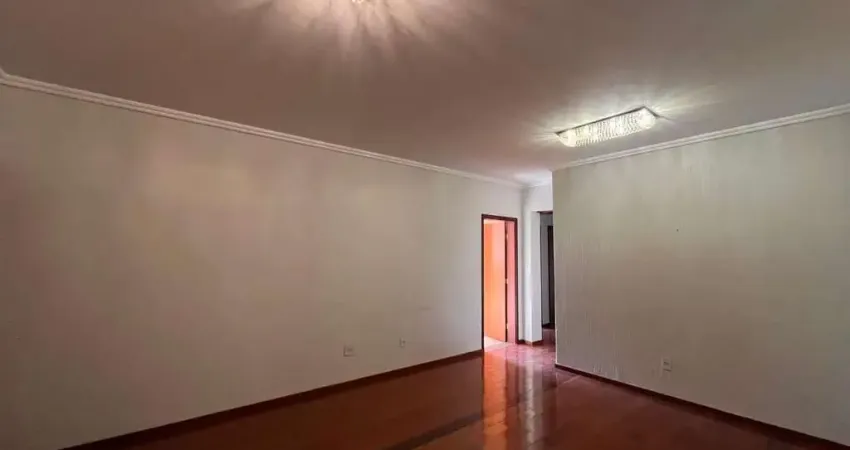 Apartamento com 3 Quartos, Suíte e 2 Vagas na Rua Eufrásio Rodrigues – Patos de Minas